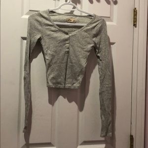 HOLLISTER LONG SLEEVE CROP TOP